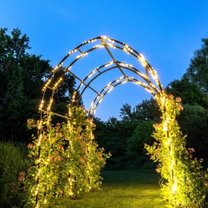 Gothic Arch  |   Arches & Arbors Arches & Arbors Arches & Arbors