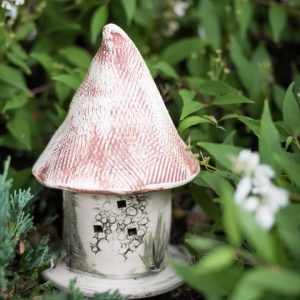 Stoneware Ladybug Castle  |   Wildlife Shelters Wildlife Shelters Wildlife Shelters